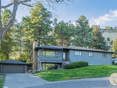 2311 Fairway Dr