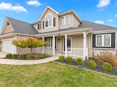 3950 Royal Oaks DRIVE