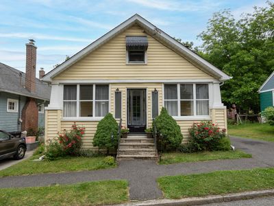 5 Sampson Avenue
