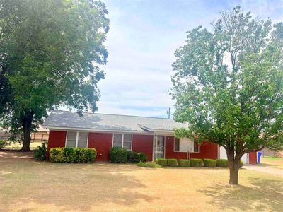 Property at 7 Mountain View Dr, Cache, OK