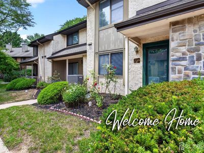 299 Hampshire Dr