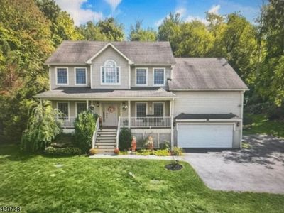 332 Lake Wallkill Rd