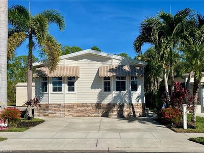 1284 Diamond Lake CIR