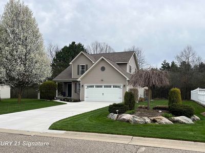 2400 Marlene Dr
