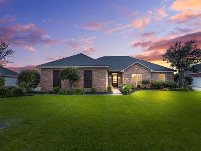 337 Oxford Ct