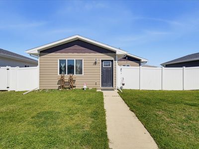 2017 22nd Ave S