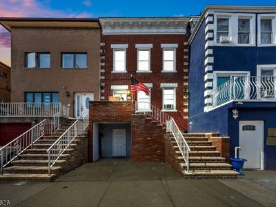 Property at 659 Kennedy Blvd, Bayonne, NJ