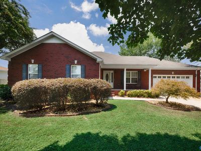 1702 Bellview Dr