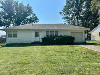 104 Meadow Ln