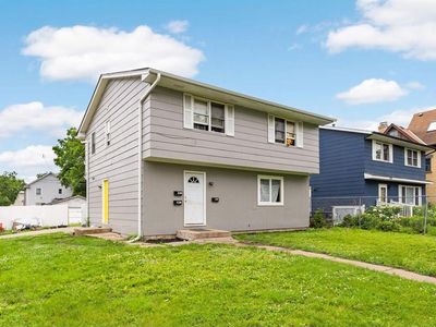 3201 3rd Ave S