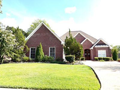 112 Elizabeth Dr