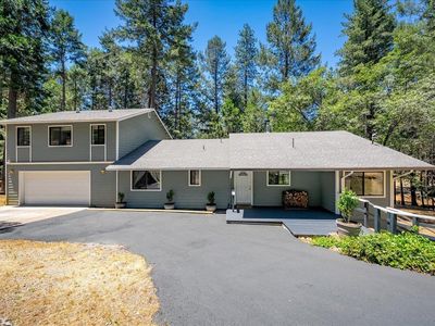 5582 Sierra Springs Dr