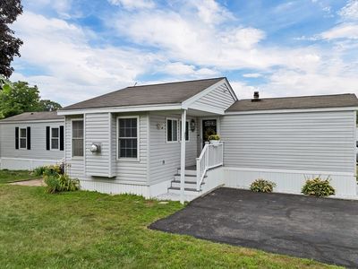 Property at 183 Orchard St, Seabrook, NH