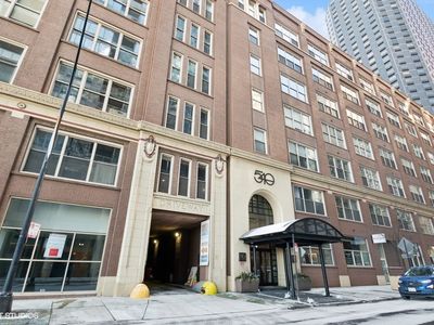 540 N Lake Shore Dr #408-409