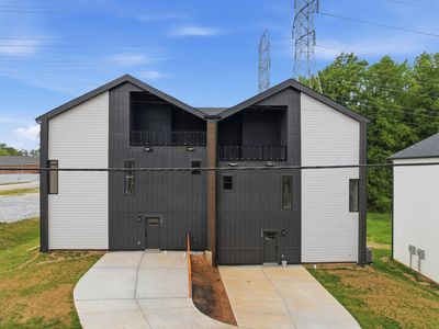 52 Lily St