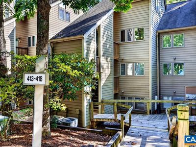 413 Three Ridges