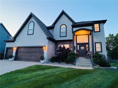 1550 Carriage Cir
