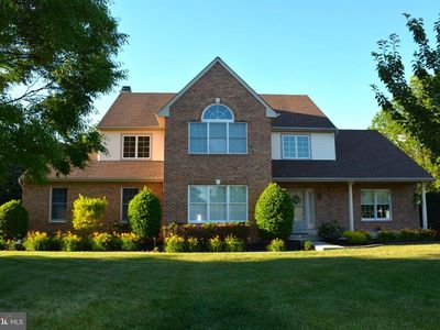 105 Cromwell Dr