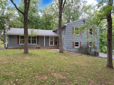 200 Hockenbury Rd