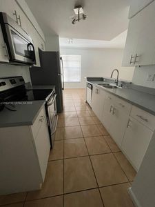 5840 W Sample Rd APT 105