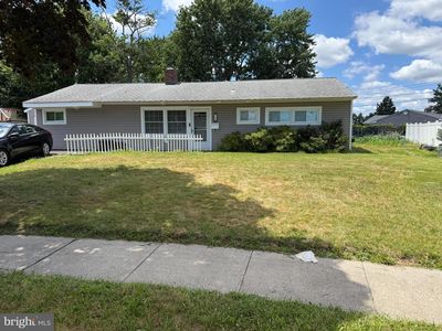 51 Serpentine Ln