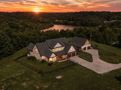 187 Harrison Ln