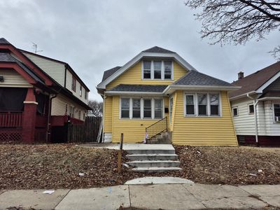 3871 North 25th STREET