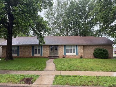 3159 S Roanoke Ave