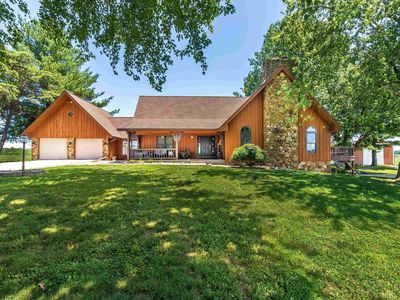 5687 S County Road 450 W
