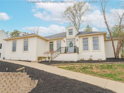 103 Southern Woods Dr