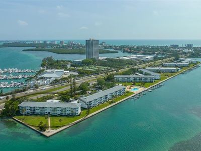 777 John Ringling Blvd #32