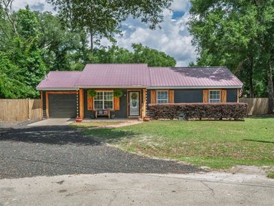 2261 Hickory Ct
