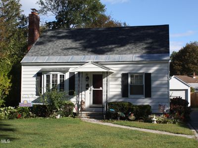 35 Pine Street