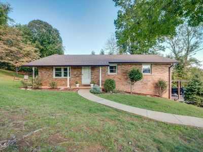 121 Sunset Rd