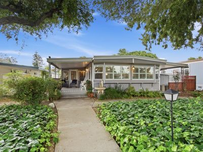 65 Palomar Real #65