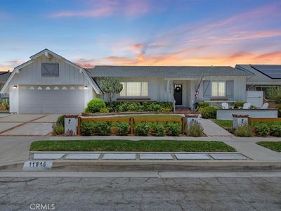 11016 Lindesmith Ave