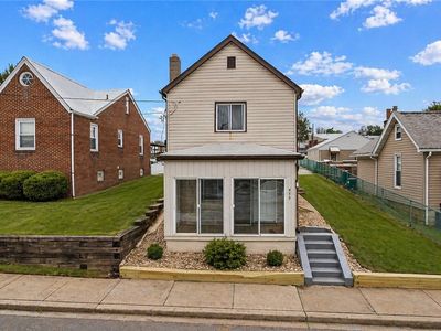 415 Giffin Ave
