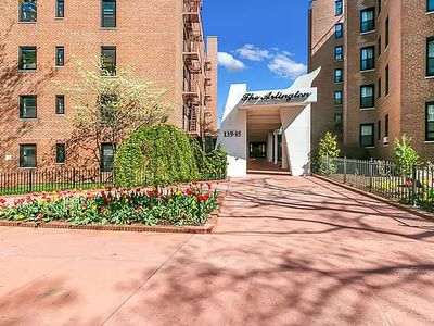 13915 83rd Ave APT 506