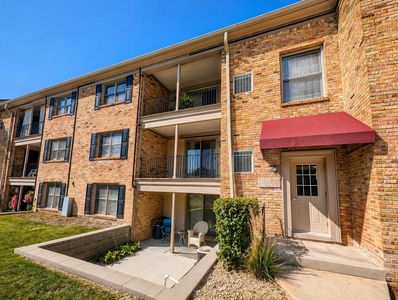 1724 Fayette Walk APT F