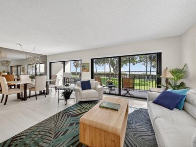 218 NE Edgewater Drive #218