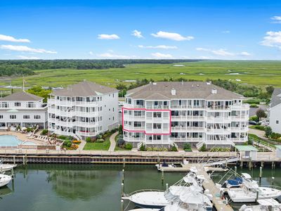 902 Ocean Dr #108
