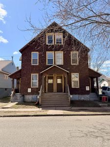 309/311 Maple St