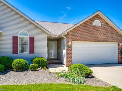 1488 Waters Edge Dr