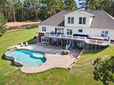 544 Painters Ln