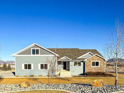 401 Castle Ridge Dr