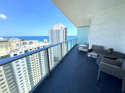 4111 S Ocean Dr #1610