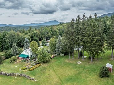102 Cooper Hill Road