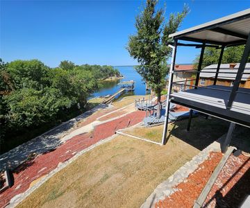 411 N Lake Shore Cir