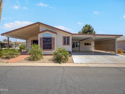 40667 N Clubhouse Street