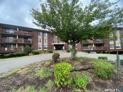 1216 Cromwell Hills Drive #1216